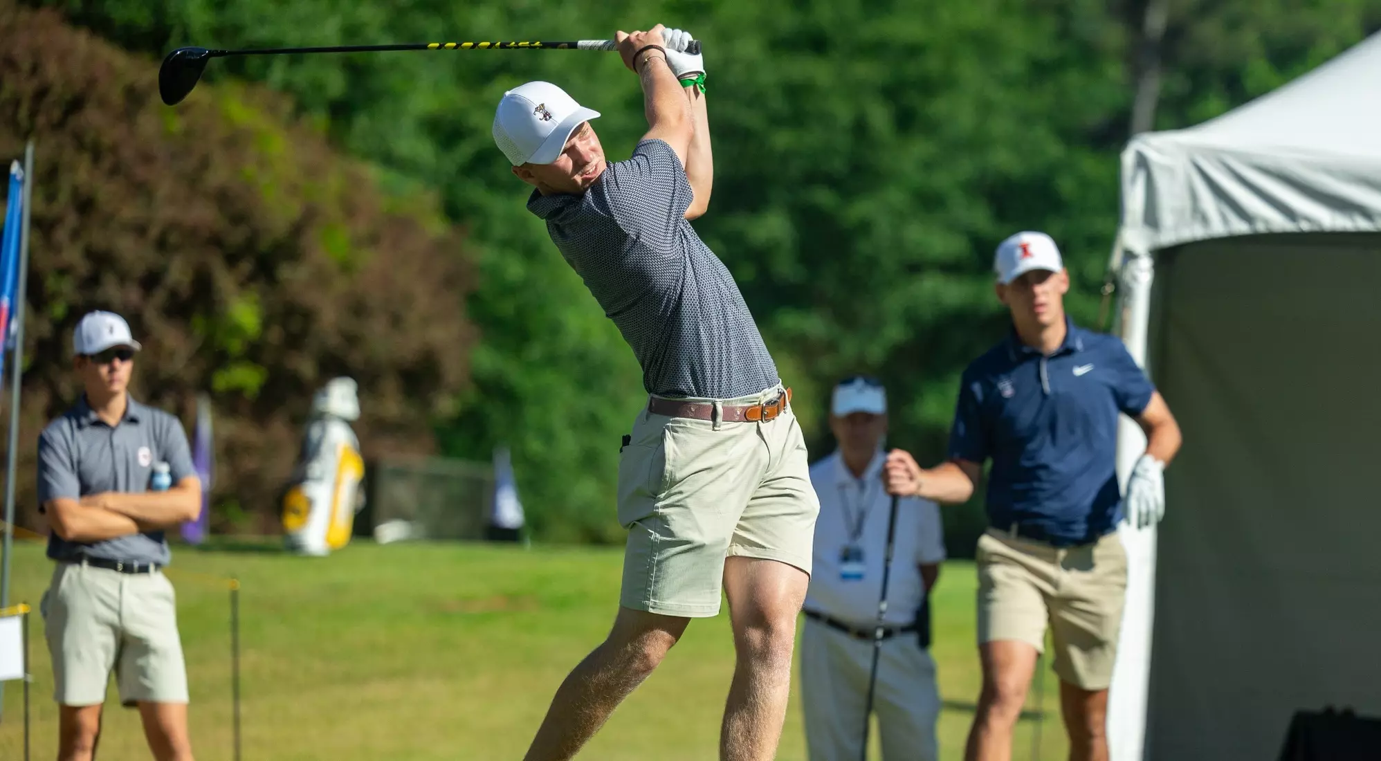 Charleston Cougars golfer mid-swing